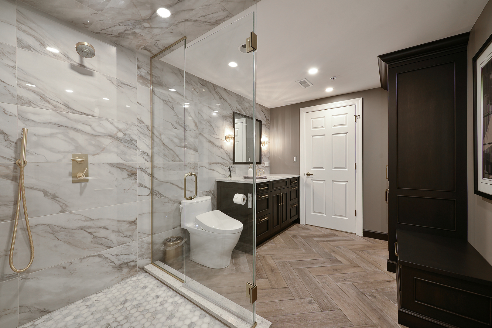 500 Stone Canyon Circle Inverness, IL 60010 - Photo 30 of 33 a bathroom with a sink toilet a mirror and shower