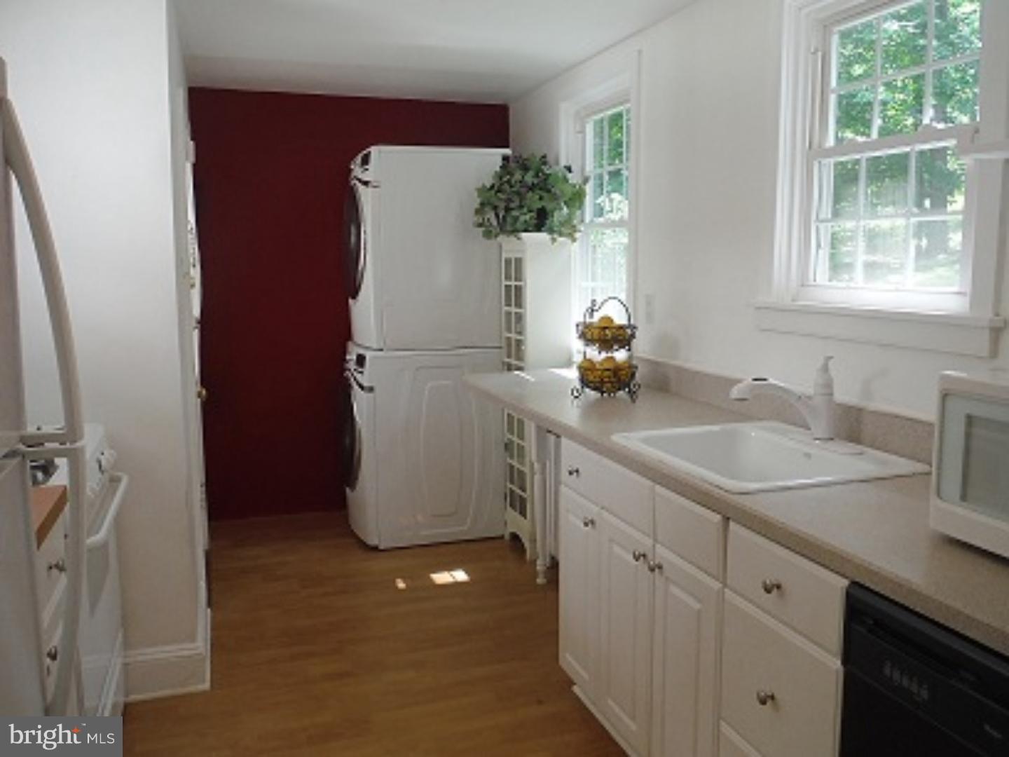 810 Pugh Road Wayne, PA 19087 - Photo 9 of 24
