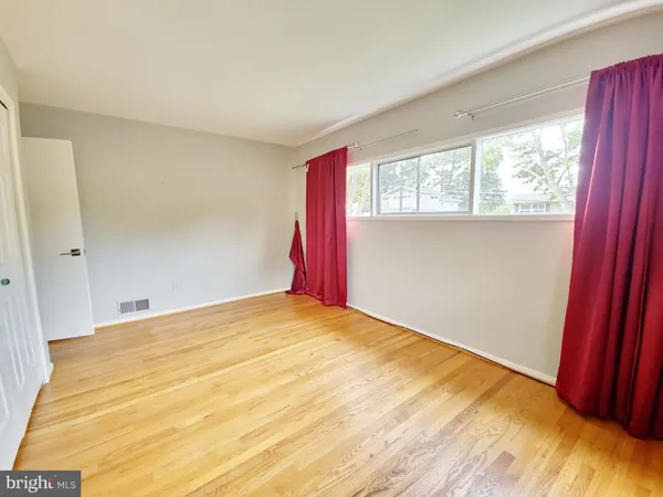 $3,050 | 8 Gruenther Court, Rockville, MD 20851