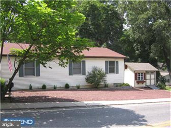 277 Berlin Road Clementon, NJ 08021 - Photo 13 of 15
