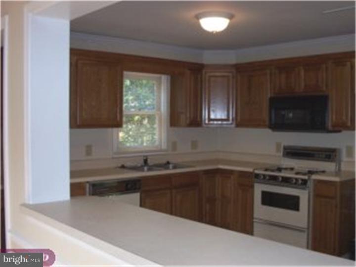 277 Berlin Road Clementon, NJ 08021 - Photo 10 of 15