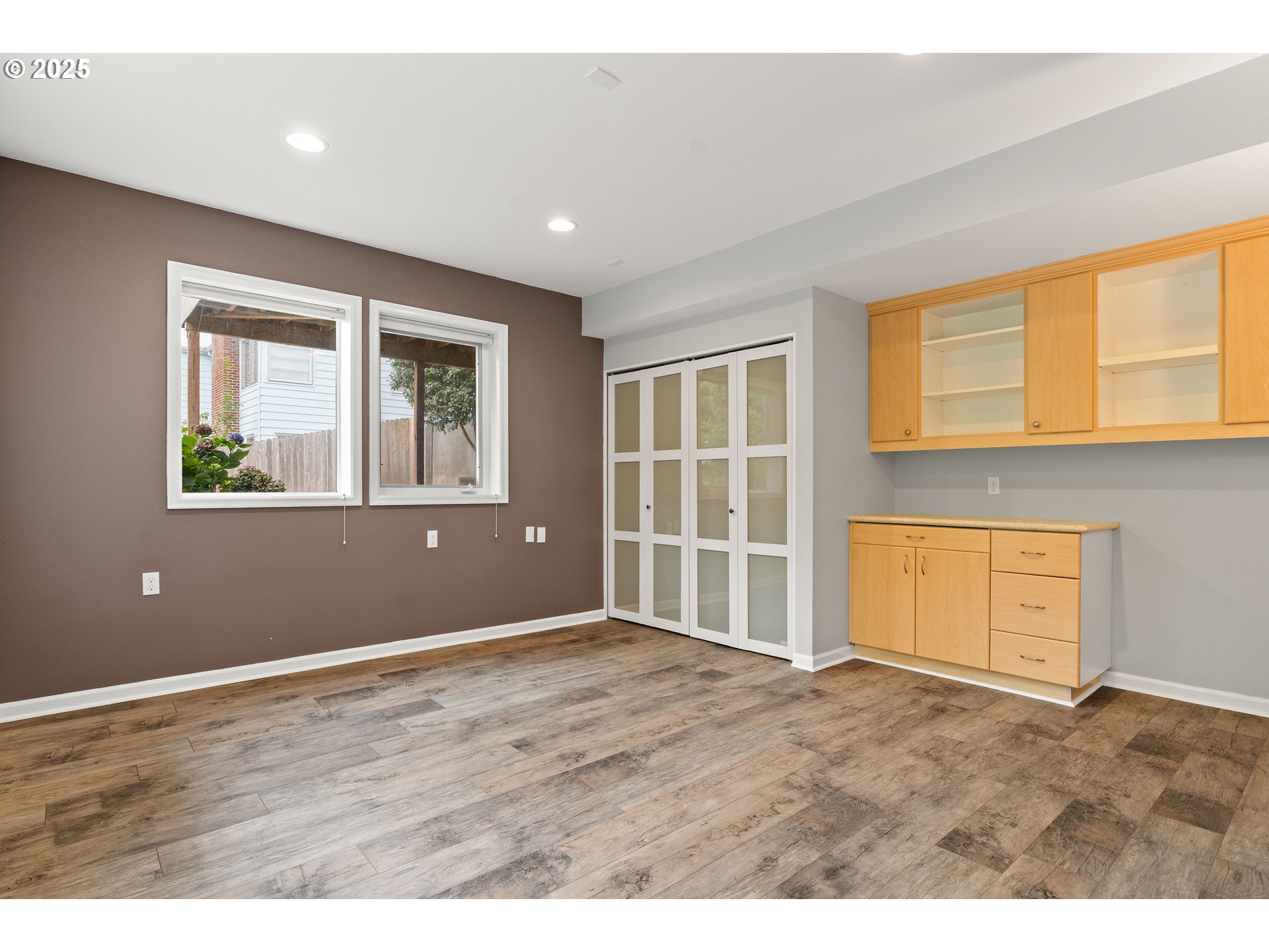 6413 Southwest Brugger Street Portland, OR 97219 - Photo 29 of 48 Gallery Image 29