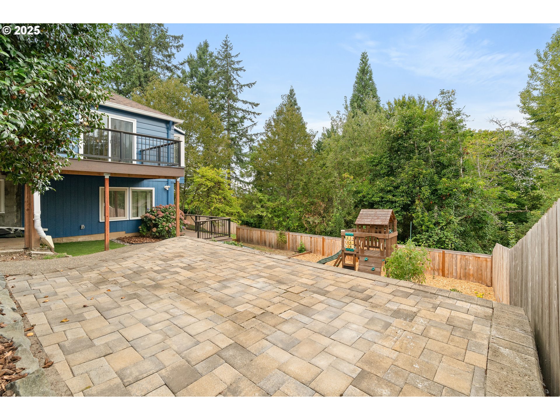 6413 Southwest Brugger Street Portland, OR 97219 - Photo 40 of 48 Gallery Image 40