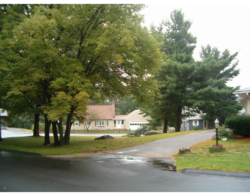 14 Pilgrim Road Lawrence, MA 01843 - Photo 4 of 9 Gallery Image 4