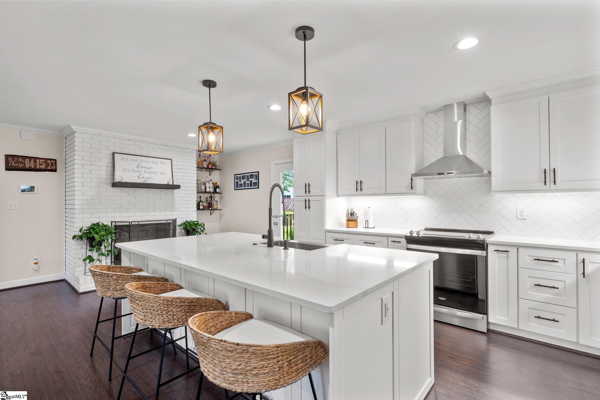 211 Zoar Heights Road Greer, SC 29651 - Photo 11 of 29