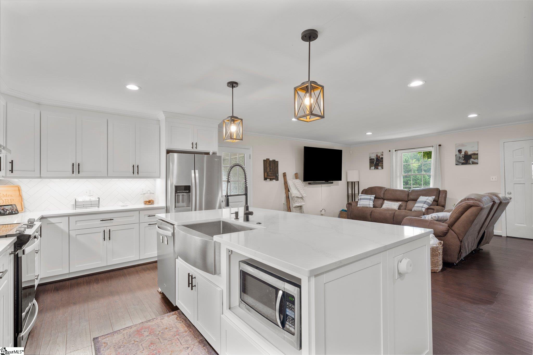 211 Zoar Heights Road Greer, SC 29651 - Photo 13 of 29