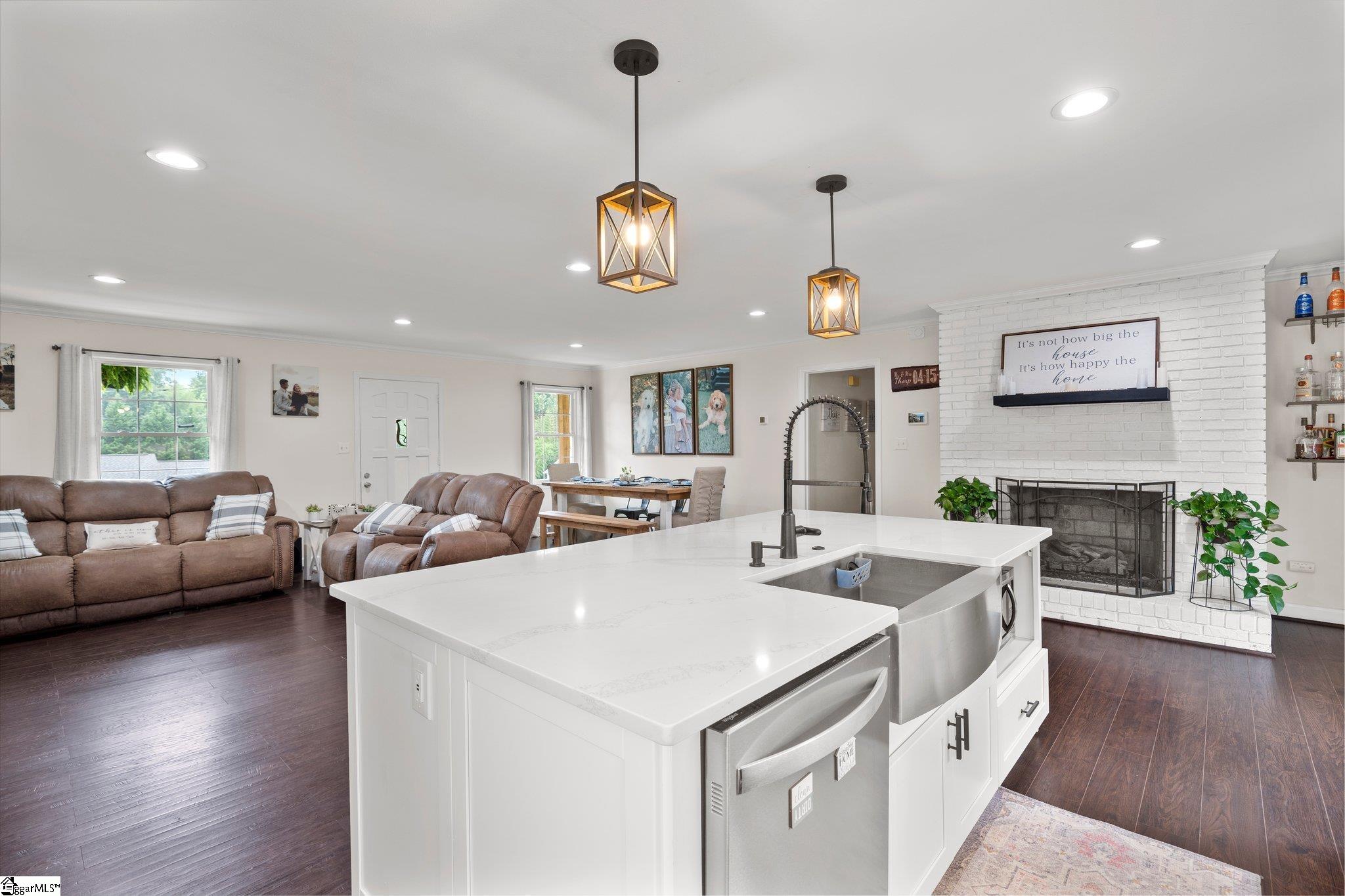 211 Zoar Heights Road Greer, SC 29651 - Photo 14 of 29