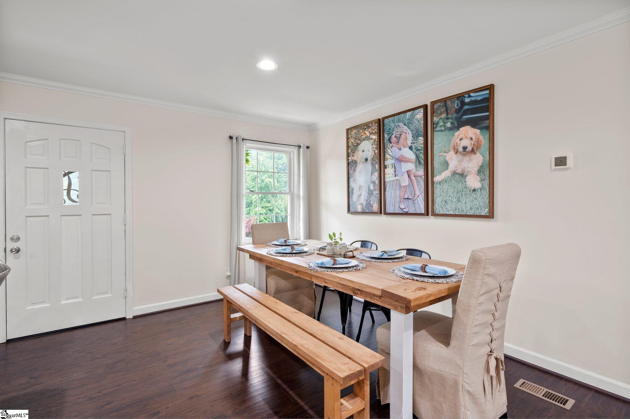 211 Zoar Heights Road Greer, SC 29651 - Photo 6 of 29