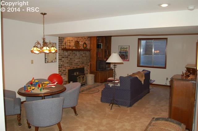 3122 Springdowns Place Colorado Springs, CO 80906 - Photo 10 of 24 Gallery Image 10