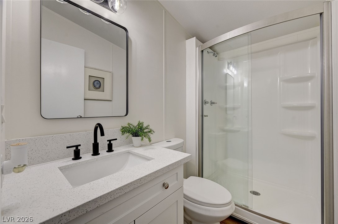 3530 North Woodchips Road Pahrump, NV 89060 - Photo 33 of 47 Hall Bathroom