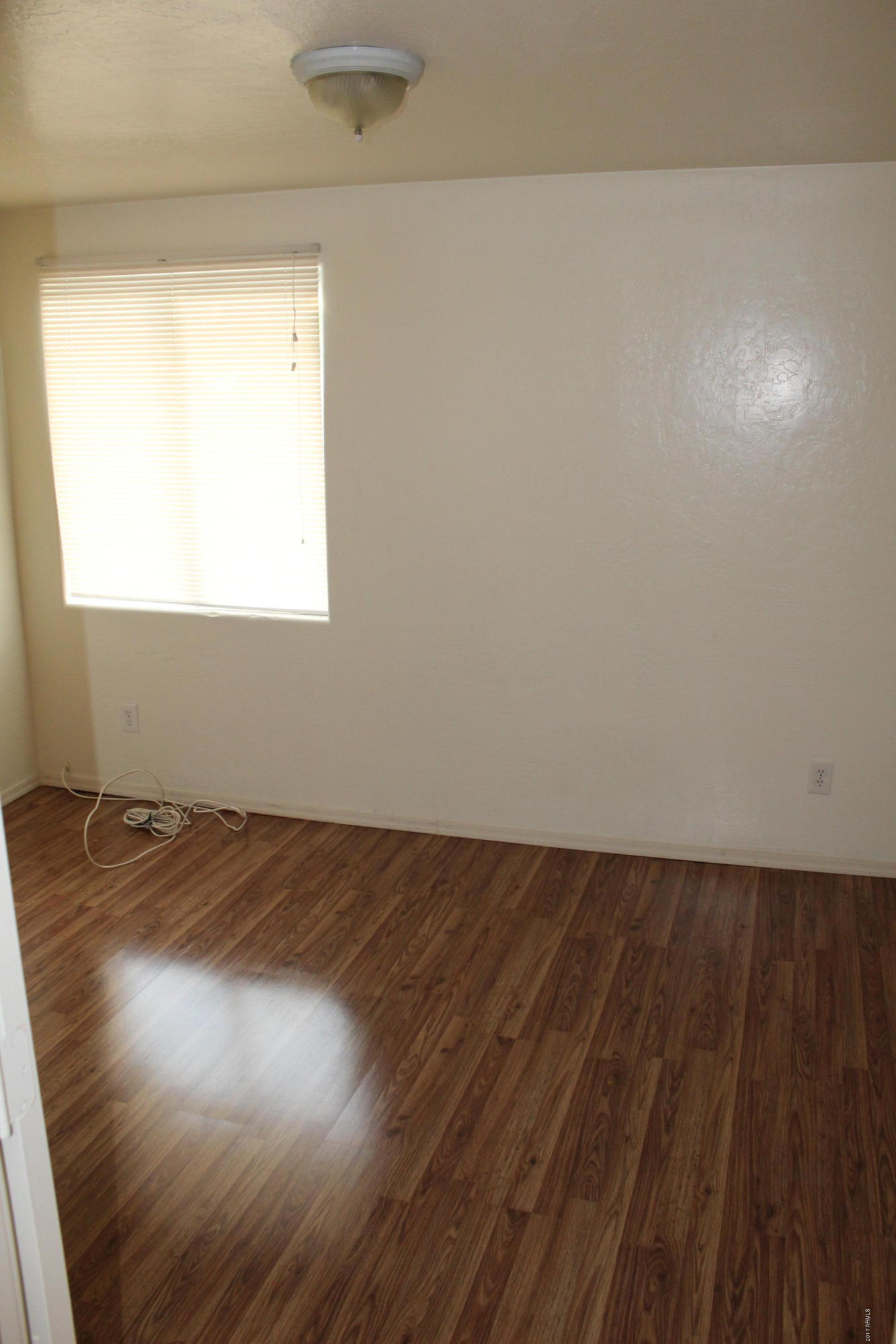 2938 West Almeria Road Phoenix, AZ 85009 - Photo 12 of 18 IMG_1369