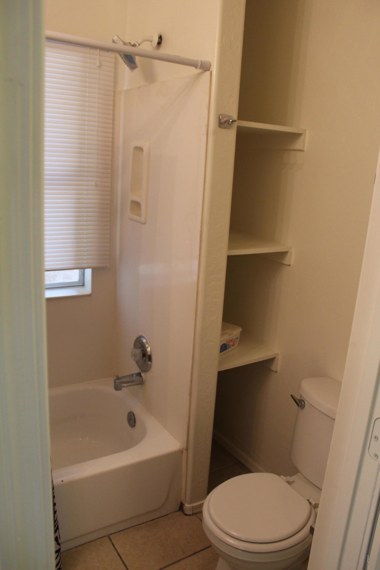 2938 West Almeria Road Phoenix, AZ 85009 - Photo 17 of 18 IMG_1377