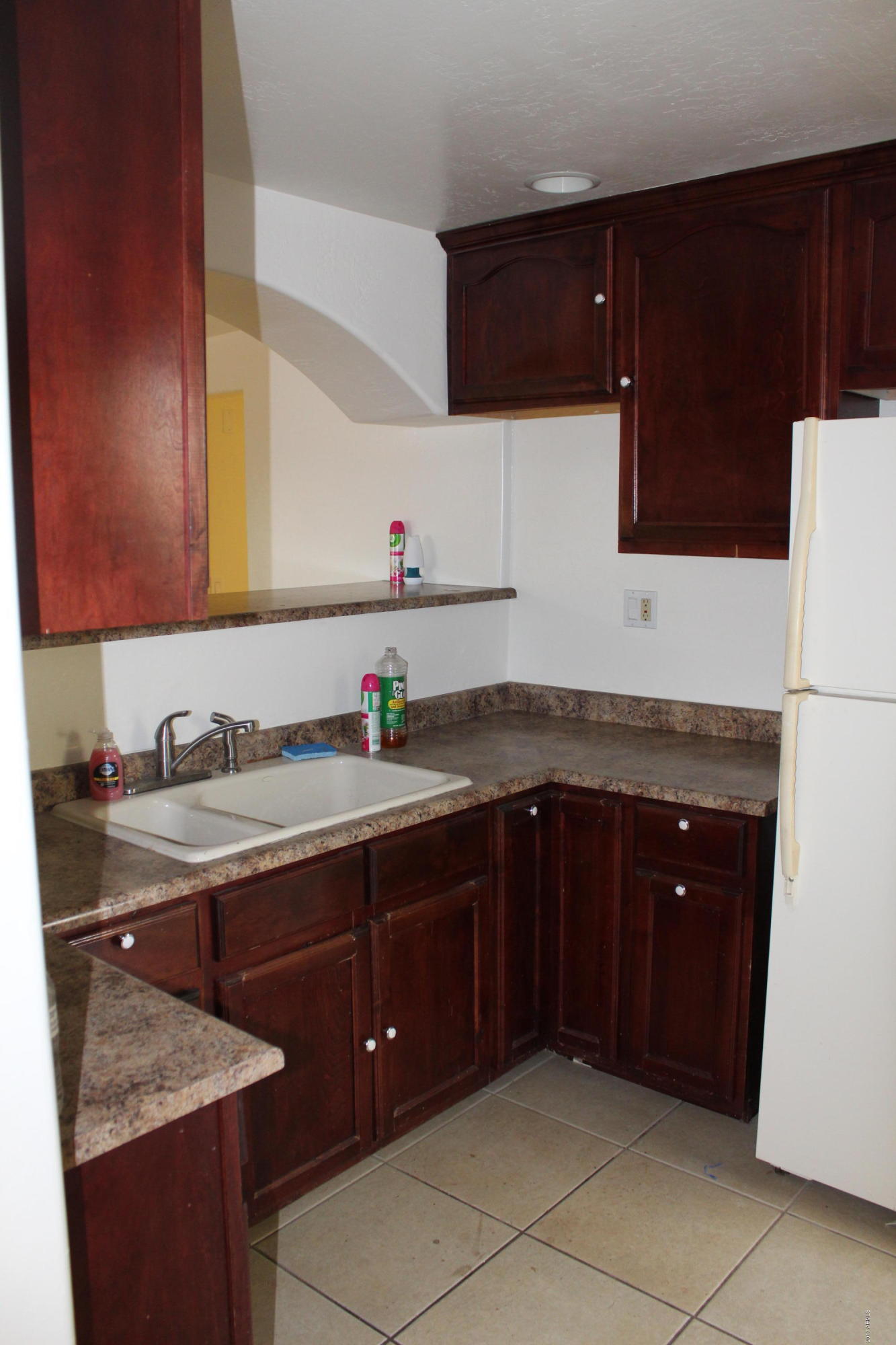 2938 West Almeria Road Phoenix, AZ 85009 - Photo 10 of 18 IMG_1387