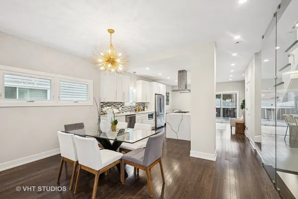 $4,800 | 3125 South Giles Avenue, Unit 3125, Chicago, IL 60616