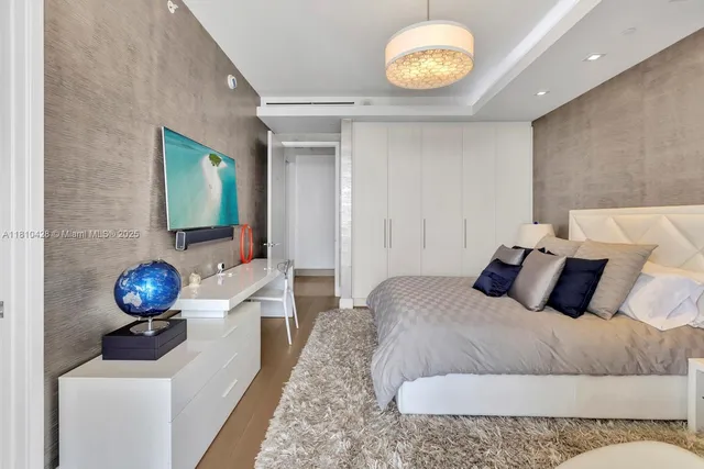 $15,900,000 | 9701 Collins Avenue, Unit 2403S, Bal Harbour, FL 33154