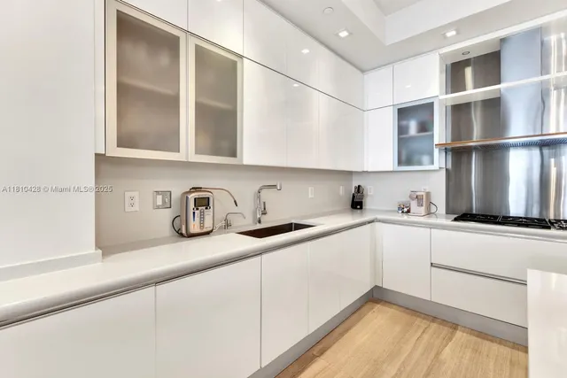 $15,900,000 | 9701 Collins Avenue, Unit 2403S, Bal Harbour, FL 33154