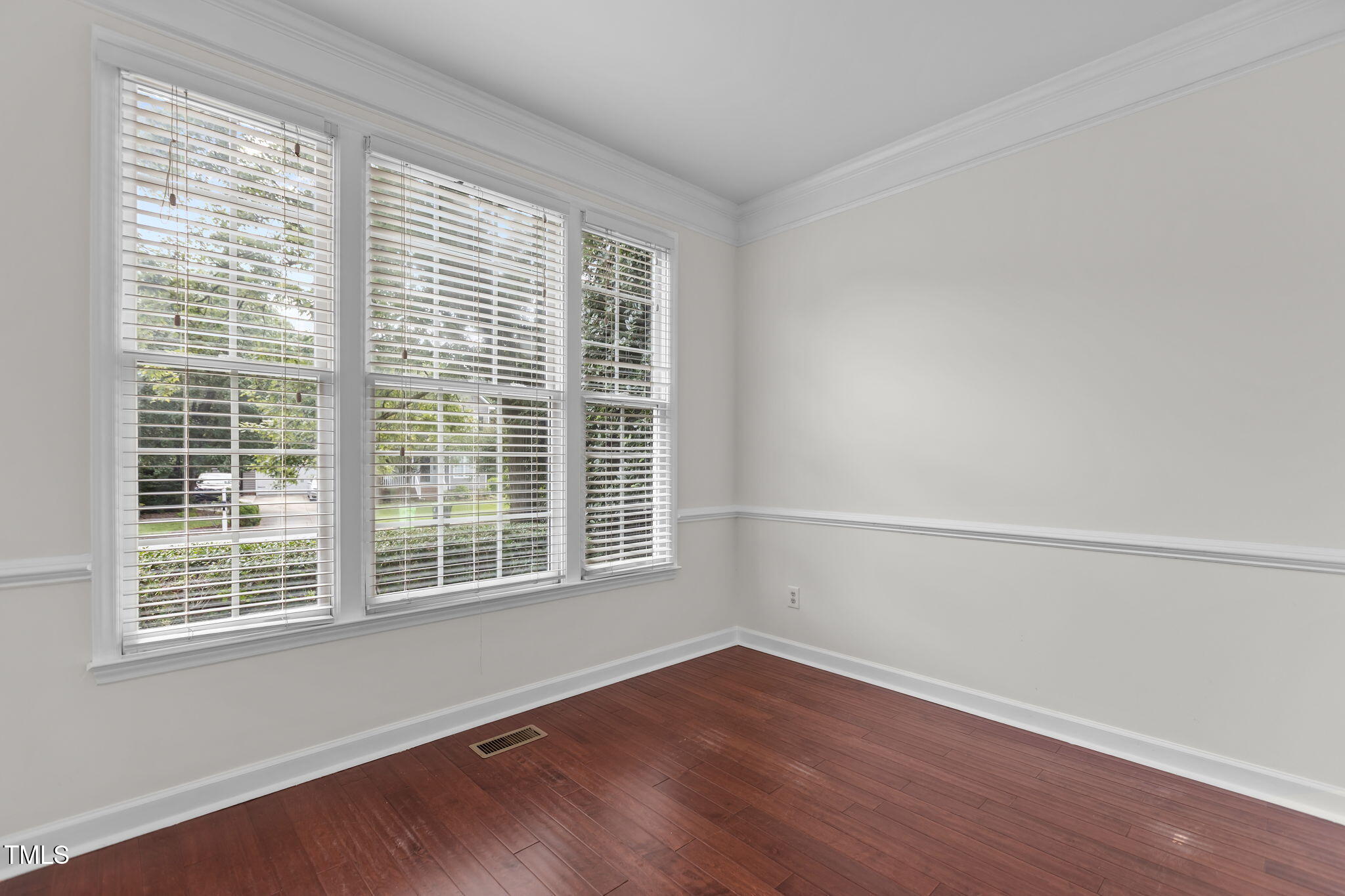 1401 Patterson Grove Road Apex, NC 27502 - Photo 38 of 54 6-web-or-mls-2N6A8986