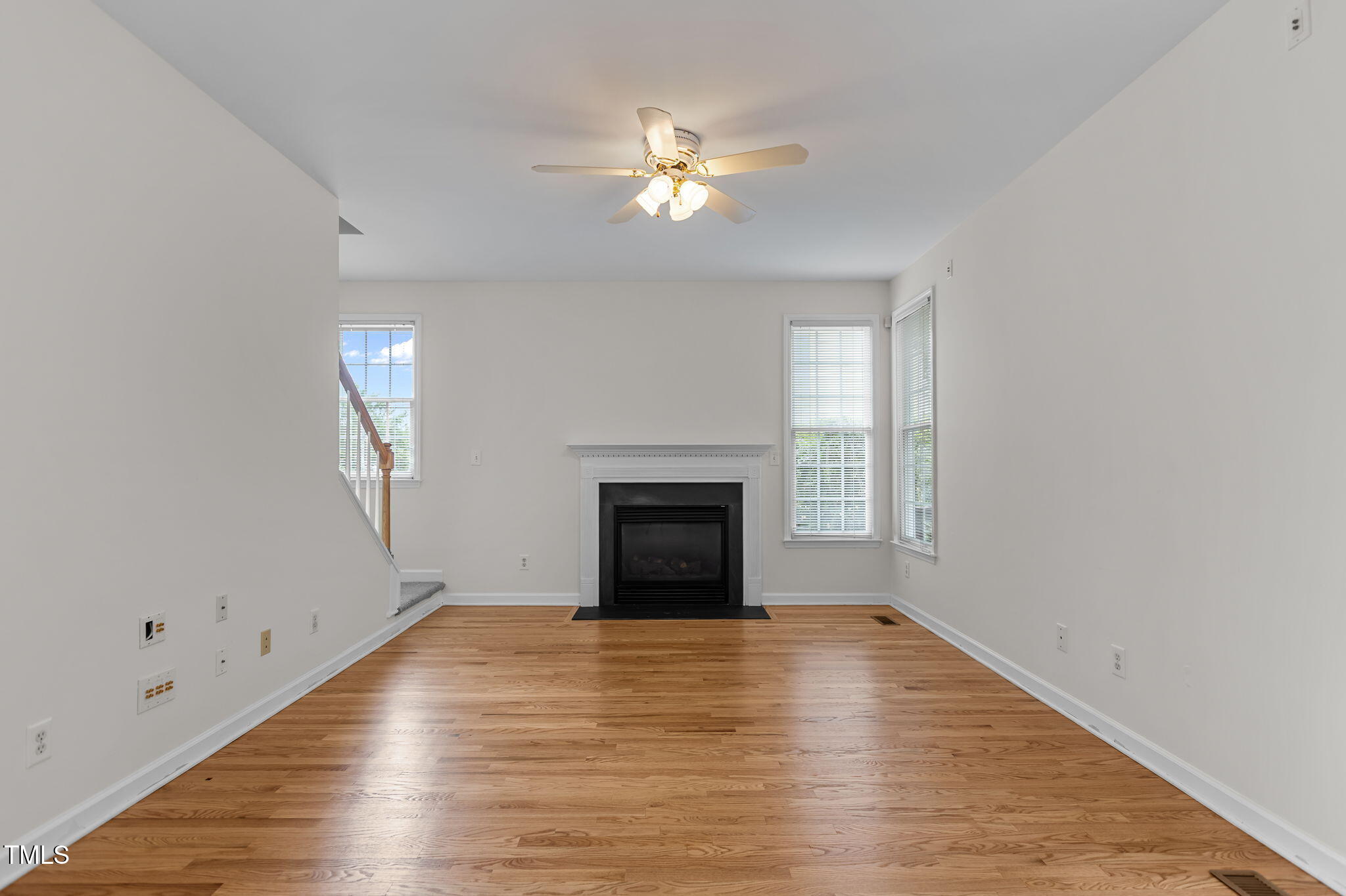 1401 Patterson Grove Road Apex, NC 27502 - Photo 10 of 54 15-web-or-mls-2N6A9013