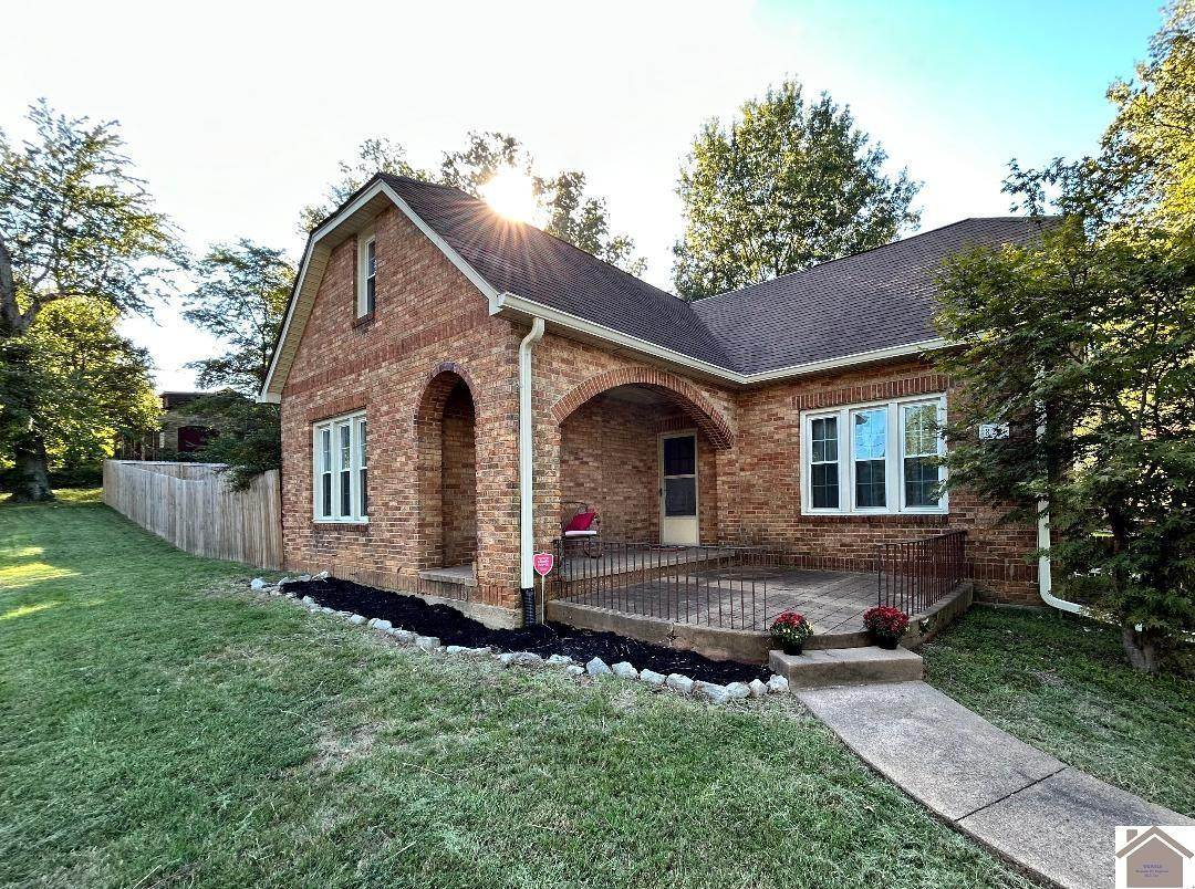 821 Lone Oak Road Paducah, KY 42003 - Photo 1 of 25 Photo 1
