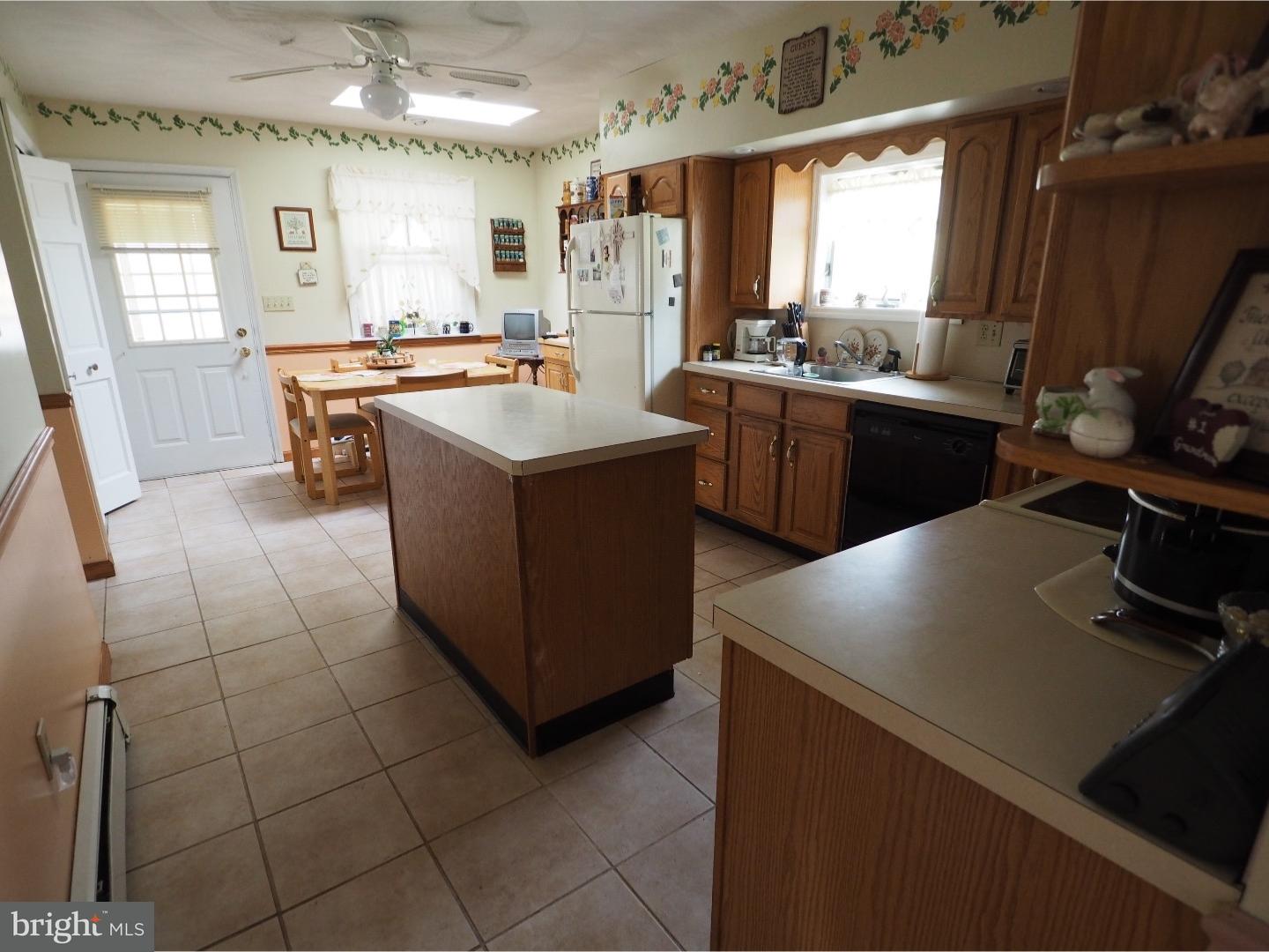 729 Golf Road Tamaqua, PA 18252 - Photo 14 of 22 Gallery Image 14