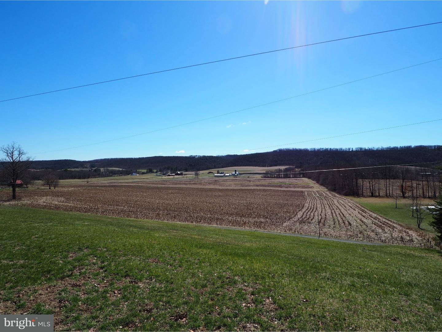 729 Golf Road Tamaqua, PA 18252 - Photo 5 of 22 Gallery Image 5