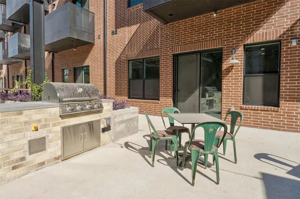 $1,800 | 4510 Terry-O Lane, Unit 110, Austin, TX 78745