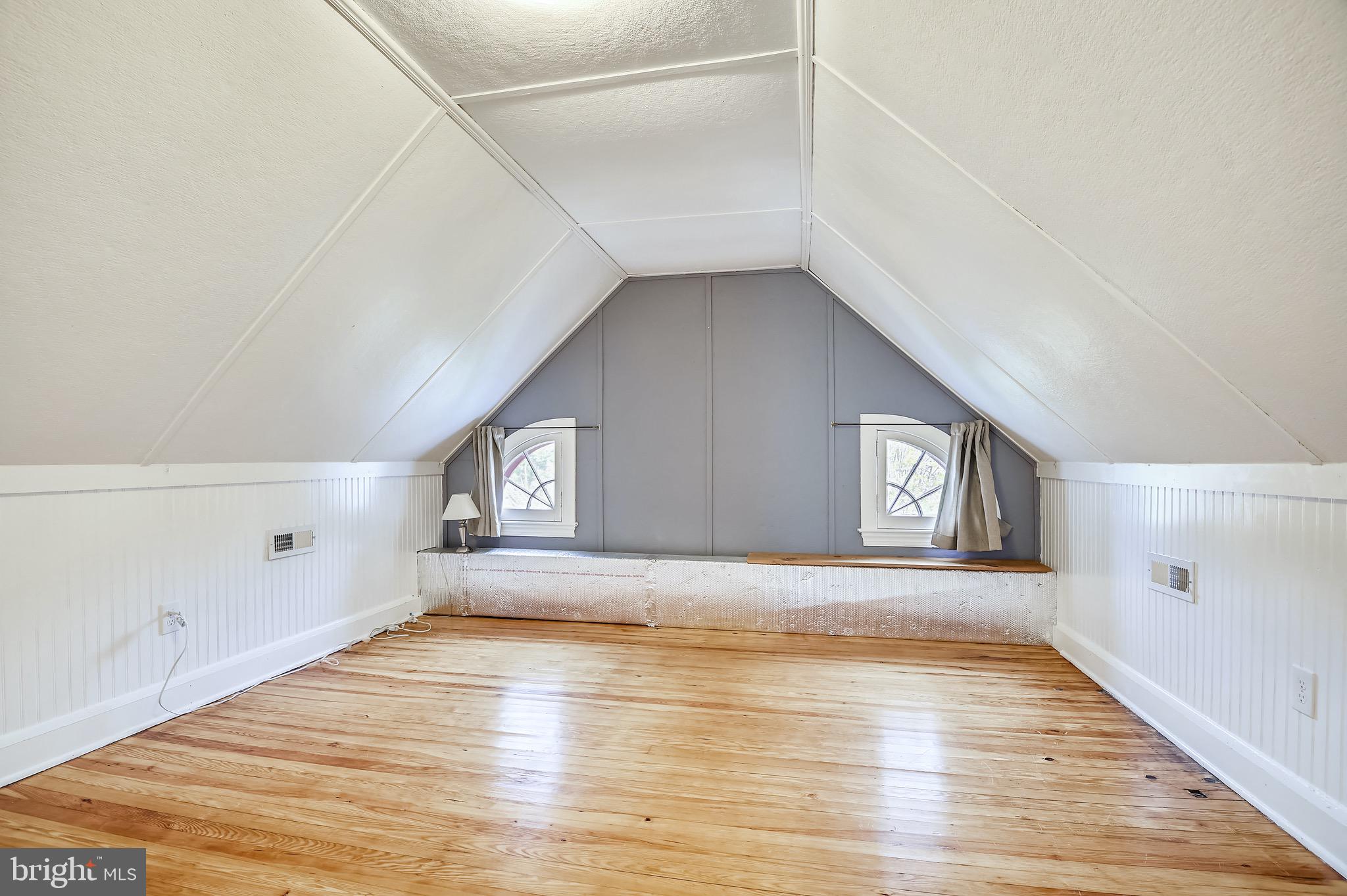 311 St Dunstans Road Baltimore, MD 21212 - Photo 42 of 67 Large fourth bedroom or office