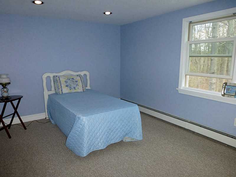 425 Sowams Road Barrington, RI 02806 - Photo 10 of 14 Bedroom. Upstairs bedroom