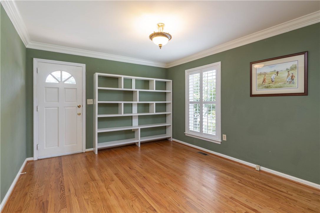 706 Quincy Road Seneca, SC 29678 - Photo 13 of 39 Gallery Image 13