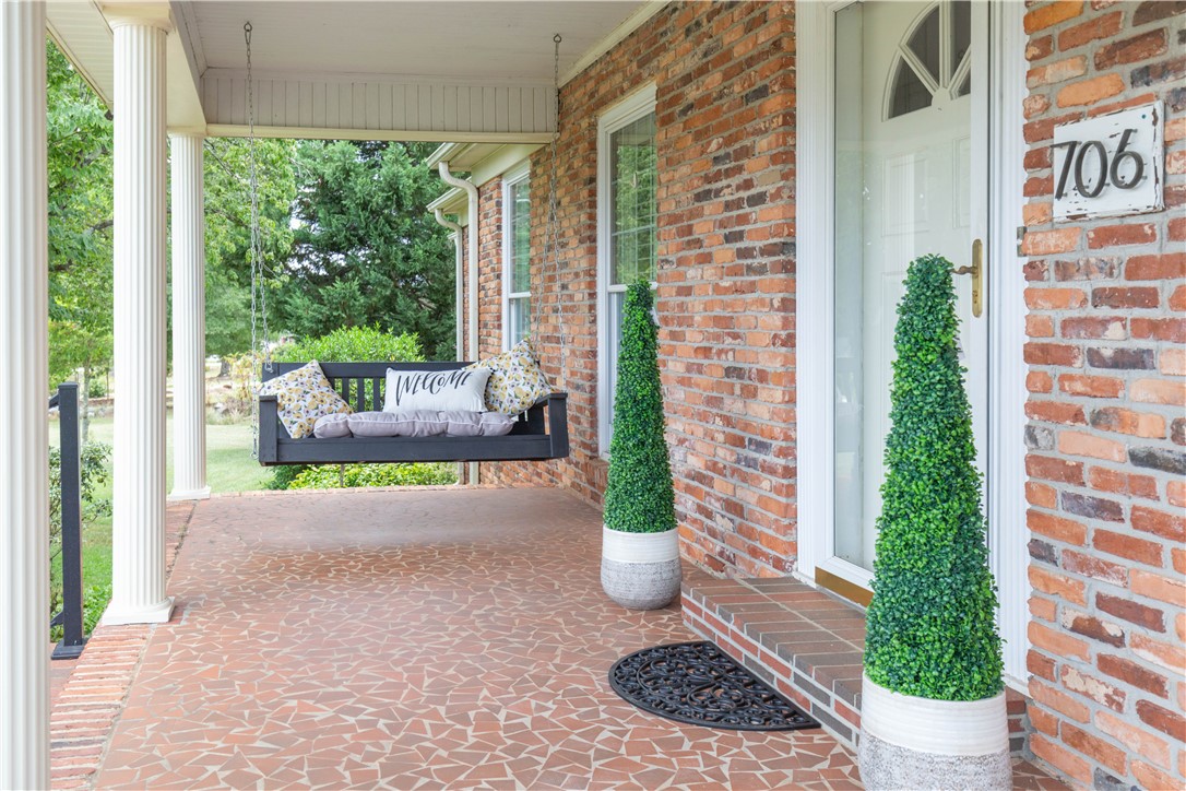 706 Quincy Road Seneca, SC 29678 - Photo 2 of 39 Gallery Image 2