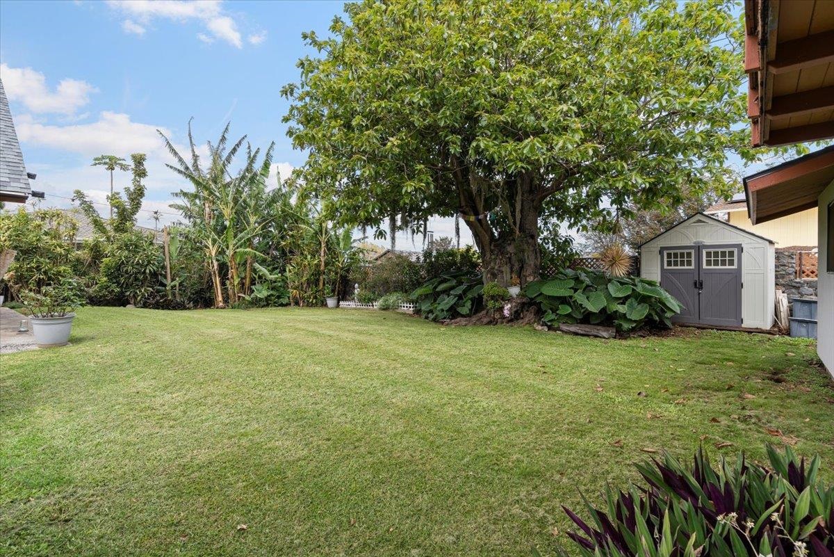 11 Keola Place Makawao, HI 96768 - Photo 27 of 45 a view of a outdoor space