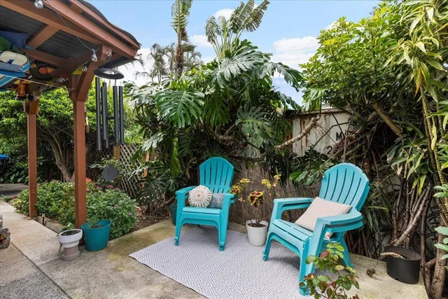 a view of a garden with a fountain