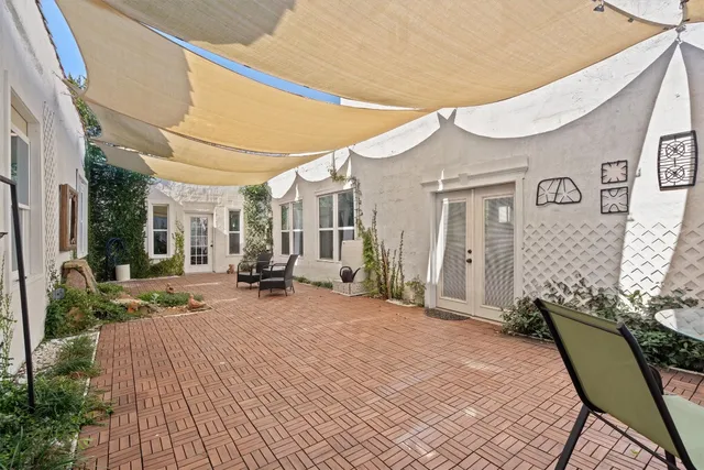 $425,000 | 4992 Farm To Market Road 1624, Lexington, TX 78947