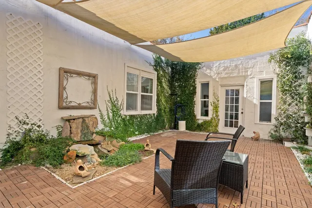 $425,000 | 4992 Farm To Market Road 1624, Lexington, TX 78947