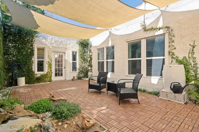 $425,000 | 4992 Farm To Market Road 1624, Lexington, TX 78947