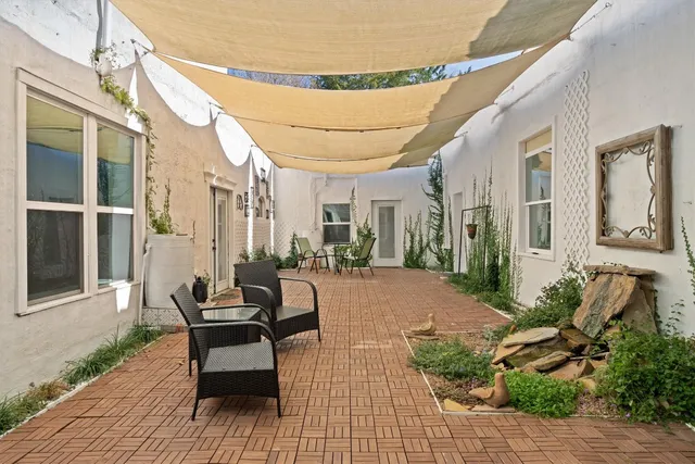 $425,000 | 4992 Farm To Market Road 1624, Lexington, TX 78947