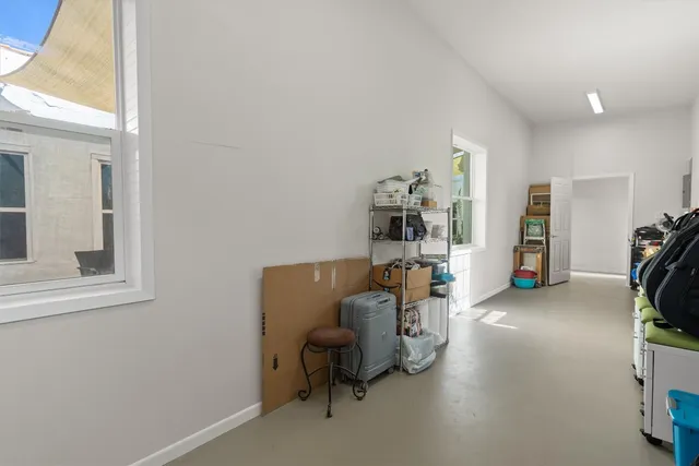 $425,000 | 4992 Farm To Market Road 1624, Lexington, TX 78947