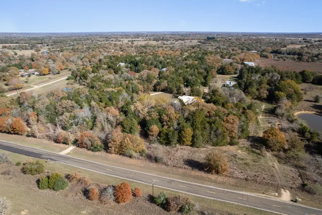 $425,000 | 4992 Farm To Market Road 1624, Lexington, TX 78947