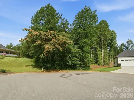 $40,000 | 3710 Whitney Drive Northeast, Hickory, NC 28601