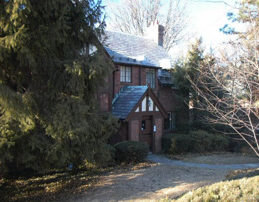 33 Gate House Road Newton, MA 02467 - Photo 1 of 1