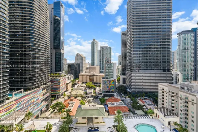 $460,000 | 999 Southwest 1st Avenue, Unit 2208, Miami, FL 33130