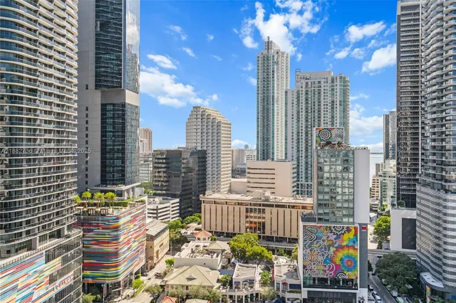 $460,000 | 999 Southwest 1st Avenue, Unit 2208, Miami, FL 33130