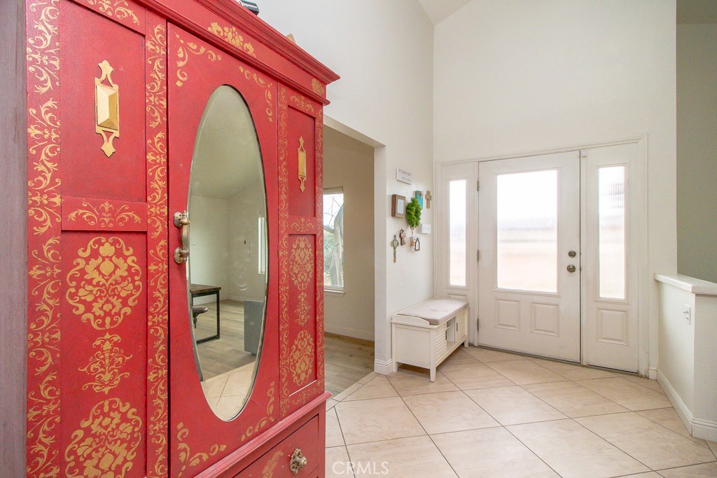 20376 Tonawanda Road Apple Valley, CA 92307 - Photo 12 of 67