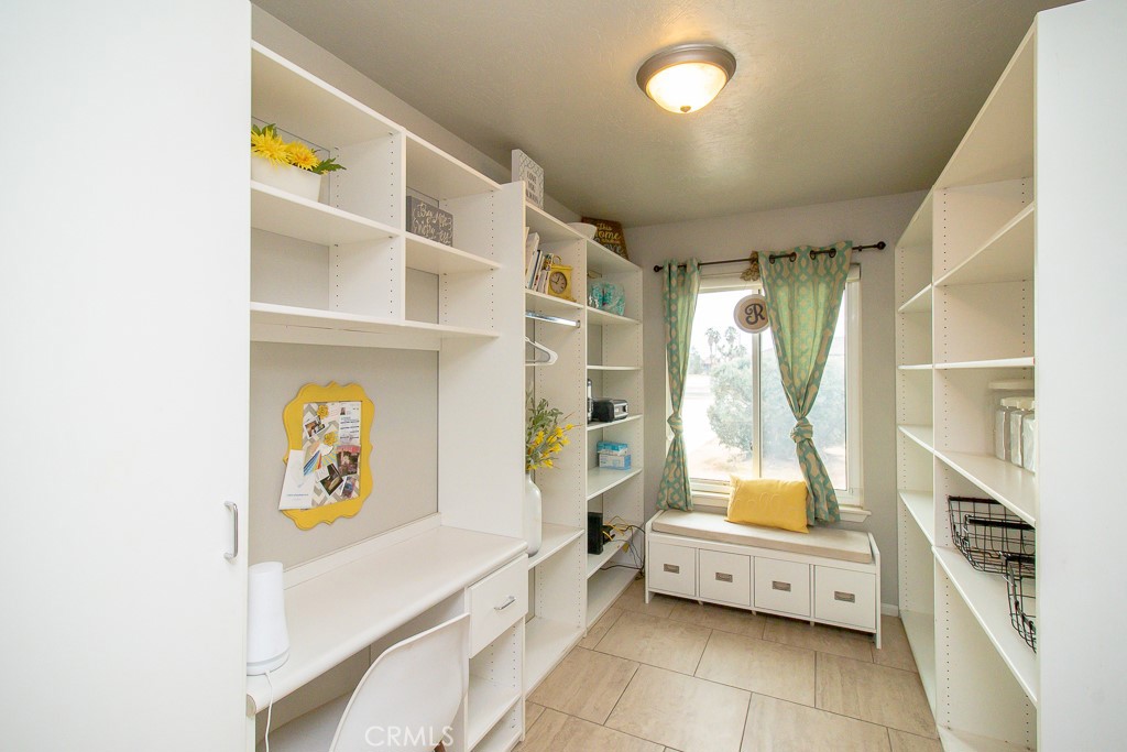 20376 Tonawanda Road Apple Valley, CA 92307 - Photo 40 of 67