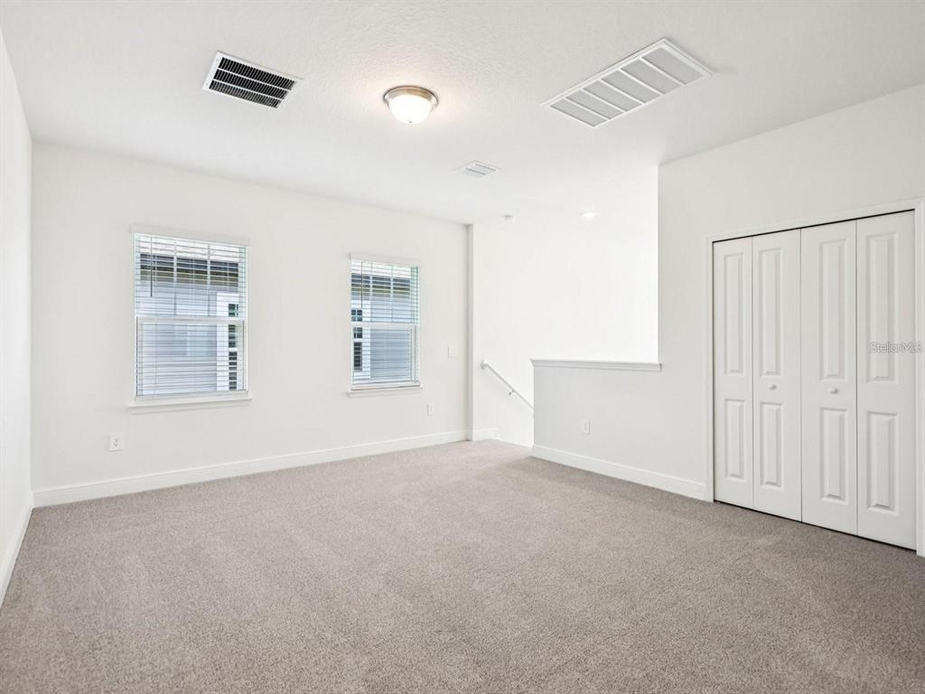 2273 Hen Road Minneola, FL 34715 - Photo 5 of 9 Gallery Image 5