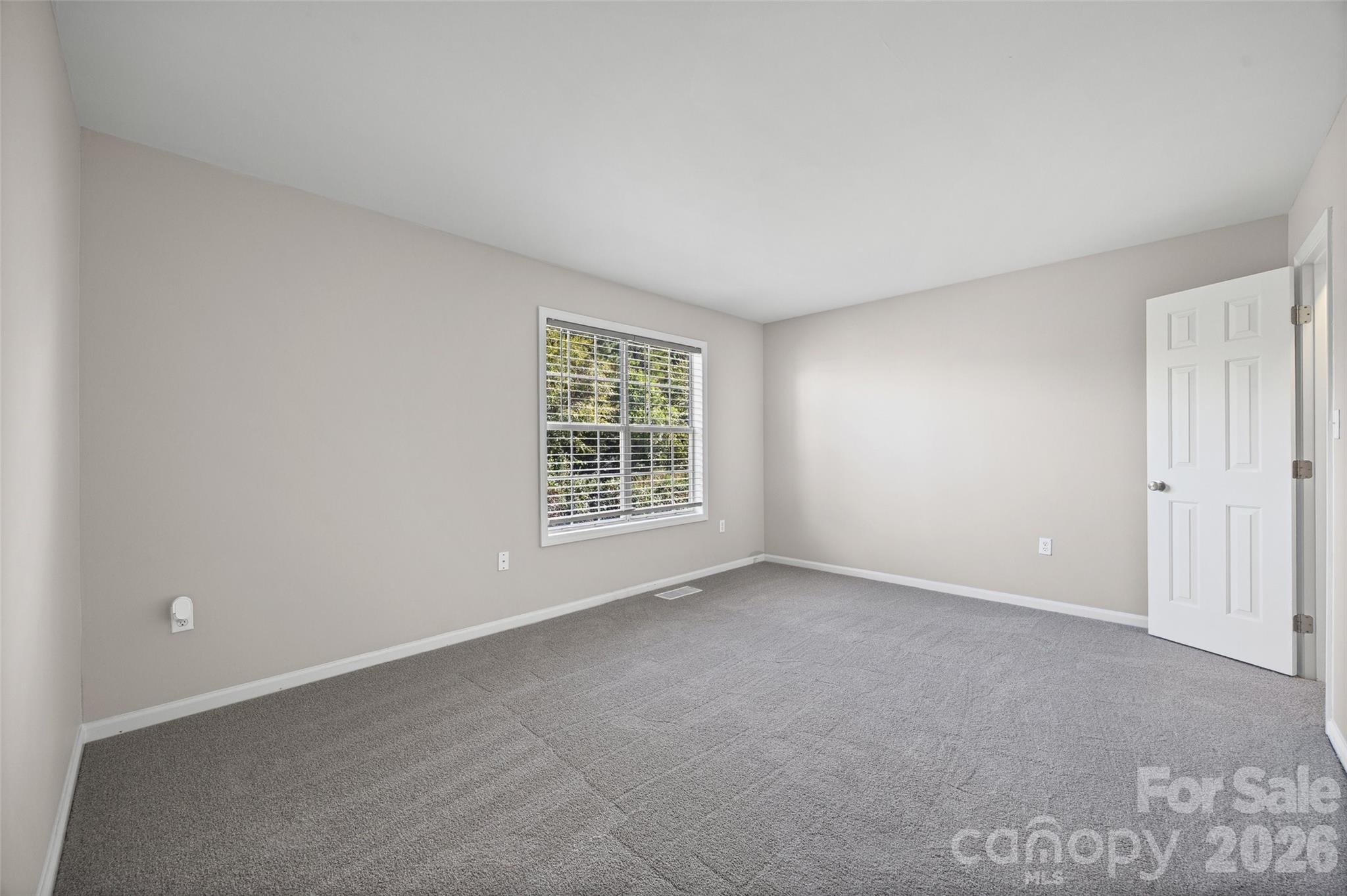704 Heritage Parkway Fort Mill, SC 29715 - Photo 18 of 29