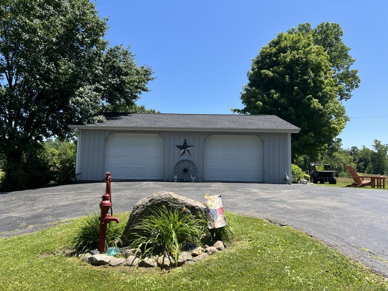 3951 Waldron Road North Adams, MI 49262 - Photo 11 of 104 thumbnail_IMG-9627