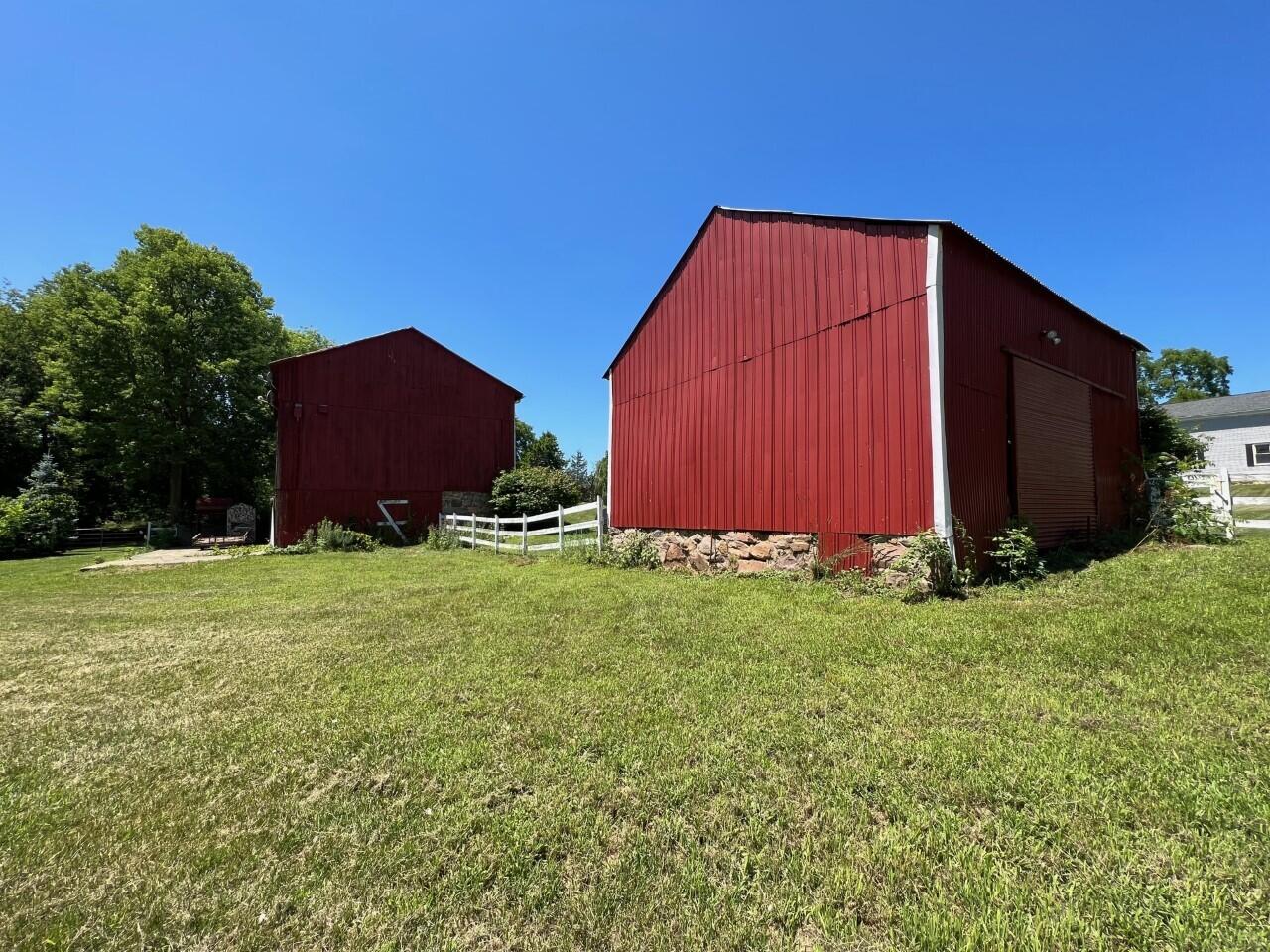 3951 Waldron Road North Adams, MI 49262 - Photo 18 of 104 thumbnail_IMG_9763
