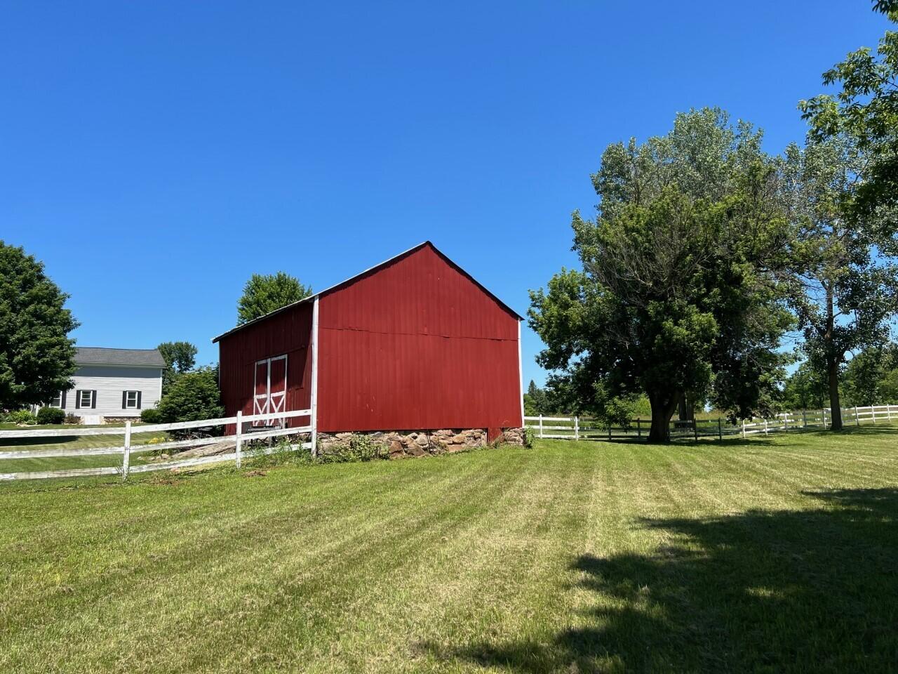 3951 Waldron Road North Adams, MI 49262 - Photo 23 of 104 thumbnail_IMG_9768