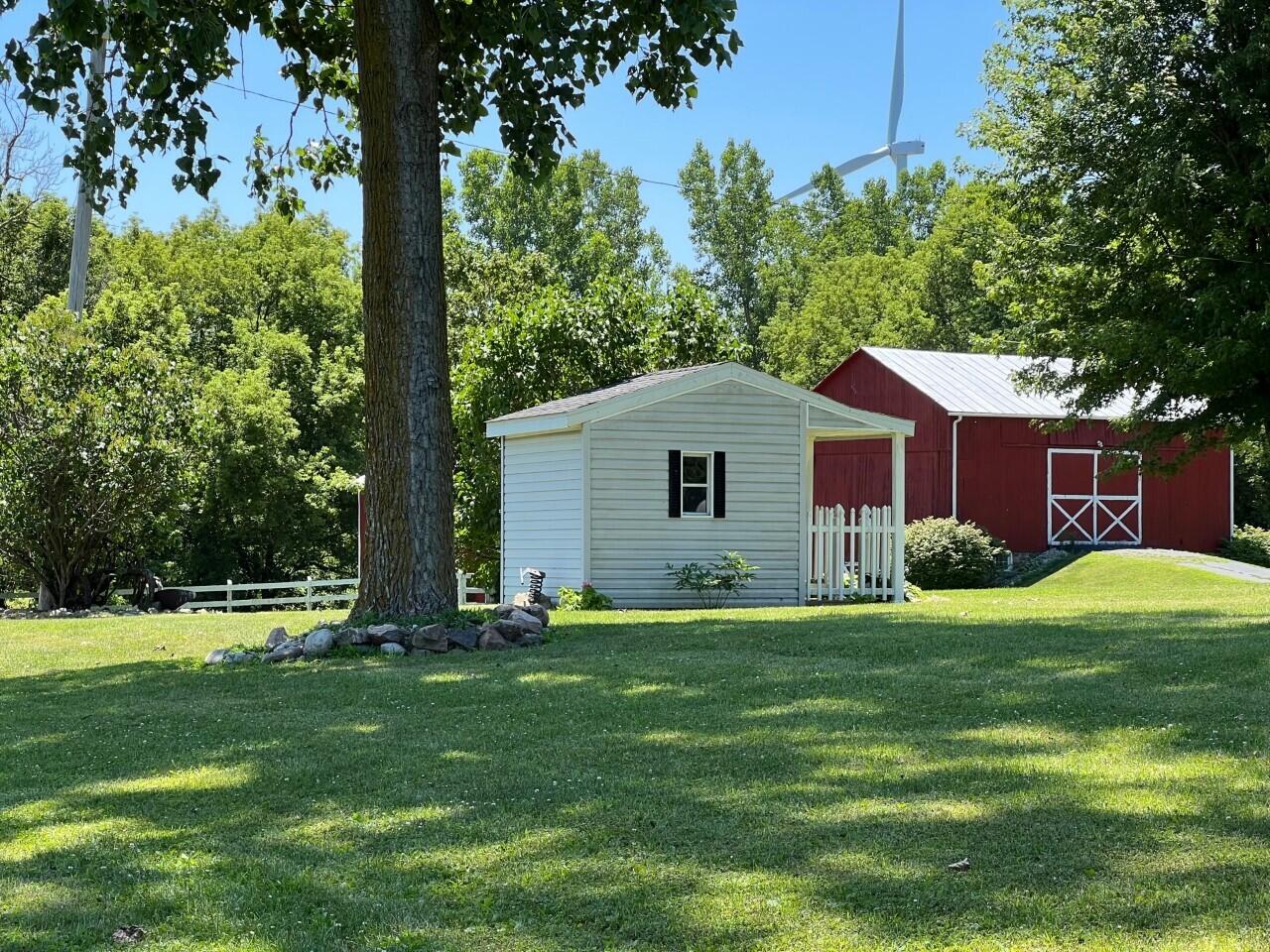 3951 Waldron Road North Adams, MI 49262 - Photo 26 of 104 thumbnail_IMG_9739